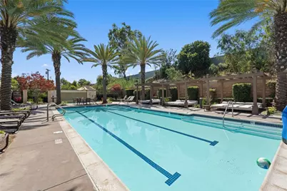 250 W Ridgewood, Long Beach, CA 90805 - Photo 37