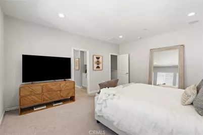 250 W Ridgewood, Long Beach, CA 90805 - Photo 21