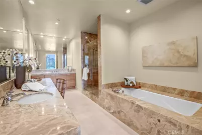 10776 Wilshire Boulevard #901, Los Angeles, CA 90024 - Photo 25