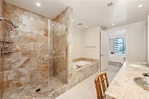10776 Wilshire Blvd, Los Angeles, CA 90024 - Photo 29