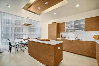 10776 Wilshire Boulevard #901, Los Angeles, CA 90024 - Photo 11