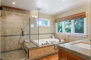 298 Granada Ave, Long Beach, CA 90803 - Photo 21