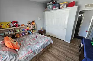 61 Malaga, Tustin, CA 92780 - Photo 9