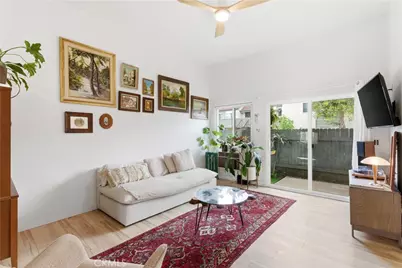 627 N Bristol #32, Santa Ana, CA 92703 - Photo 9