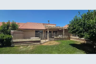 49086 Eisenhower Drive, Indio, CA 92201 - Photo 11