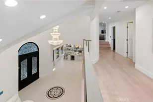 16572 Carousel, Huntington Beach, CA 92649 - Photo 11