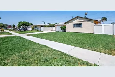 8777 Glencoe Drive, Riverside, CA 92503 - Photo 5