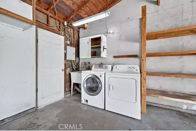 8777 Glencoe Drive, Riverside, CA 92503 - Photo 49