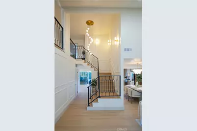 12450 Oakcreek Lane, Cerritos, CA 90703 - Photo 15