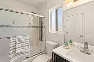 13044 Hedda Ln, Cerritos, CA 90703 - Photo 45