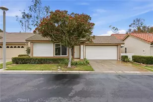 23592 Villena, Mission Viejo, CA 92692 - Photo 3