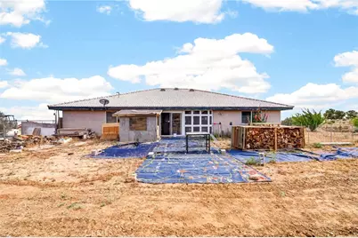 5445 Snow Line, Phelan, CA 92371 - Photo 9