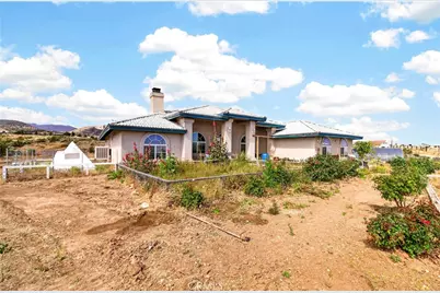 5445 Snow Line, Phelan, CA 92371 - Photo 3