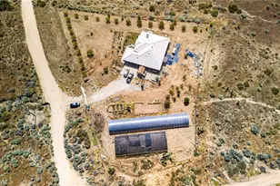 5445 Snow Line, Phelan, CA 92371 - Photo 13