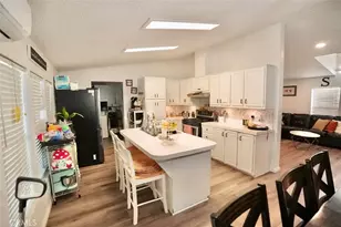 19127 Pioneer Blvd, Artesia, CA 90701 - Photo 11