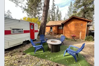 220 W Country Club, Big Bear City, CA 92314 - Photo 19