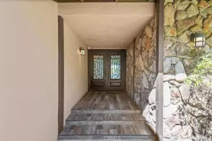 2773 Valle Vista, Glendale, CA 91206 - Photo 3