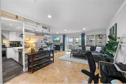 1117 Rosecrans Avenue #15A, Fullerton, CA 92833 - Photo 3