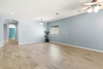 44154 Coral, Lancaster, CA 93536 - Photo 3
