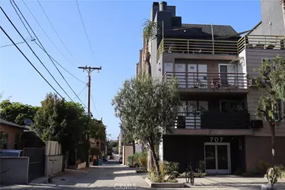707 W 4th #7, Long Beach, CA 90802 - Photo 19