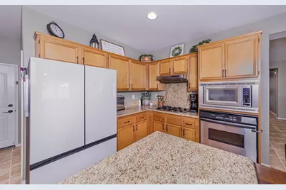 6110 Fairlane, Eastvale, CA 92880 - Photo 11