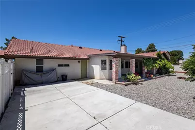 20086 Yucca Loma, Apple Valley, CA 92307 - Photo 37