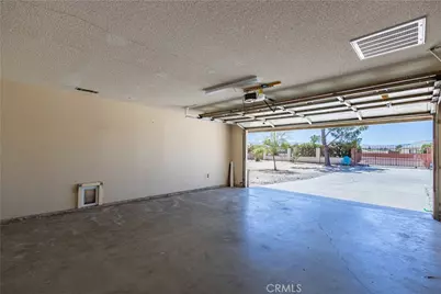 20086 Yucca Loma, Apple Valley, CA 92307 - Photo 33