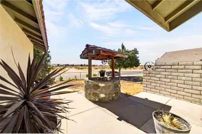 13221 Cypress, Victorville, CA 92395 - Photo 51