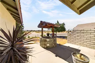 13221 Cypress, Victorville, CA 92395 - Photo 51