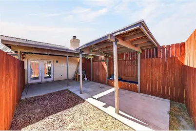 13221 Cypress, Victorville, CA 92395 - Photo 43