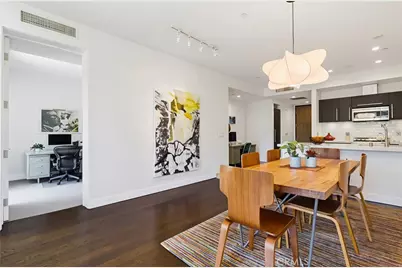 855 N Croft Avenue #302, Los Angeles, CA 90069 - Photo 21