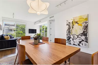 855 N Croft Avenue #302, Los Angeles, CA 90069 - Photo 1