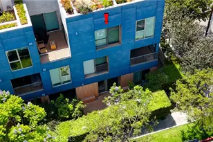 855 N Croft Ave, Los Angeles, CA 90069 - Photo 3