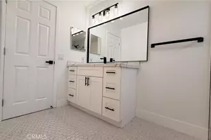 215 S Sullivan Street, Santa Ana, CA 92704 - Photo 23