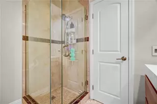 320 Miraleste Dr, San Pedro, CA 90732 - Photo 23