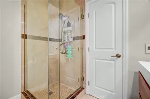 320 Miraleste Dr, San Pedro, CA 90732 - Photo 23