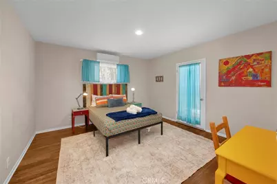 955 E 2nd, Long Beach, CA 90802 - Photo 23