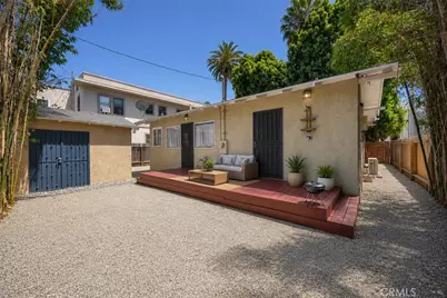 955 E 2nd, Long Beach, CA 90802 - Photo 29