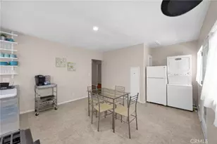 955 E 2nd, Long Beach, CA 90802 - Photo 15