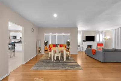 955 E 2nd, Long Beach, CA 90802 - Photo 9