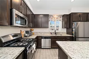 10300 Beverly St, Bellflower, CA 90706 - Photo 9