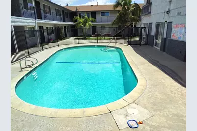 2890 E Artesia #22, Long Beach, CA 90805 - Photo 5