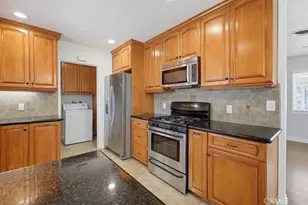 10321 Courtright Rd, Stanton, CA 90680 - Photo 23
