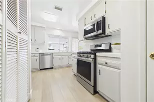 11466 Shippigan Way, Cypress, CA 90630 - Photo 19