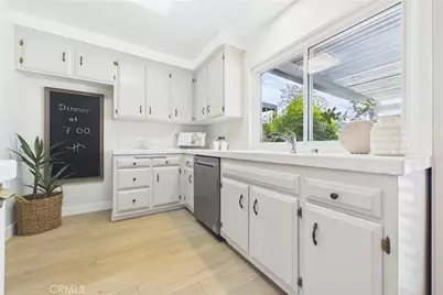 11466 Shippigan Way, Cypress, CA 90630 - Photo 15