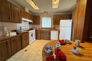 10681 Oak Street, Los Alamitos, CA 90720 - Photo 7