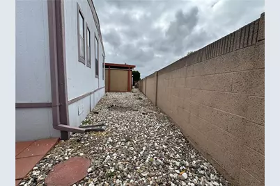 10681 Oak Street #58, Los Alamitos, CA 90720 - Photo 23