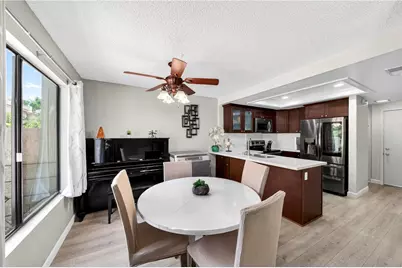 949 Creekside Drive, Fullerton, CA 92833 - Photo 5
