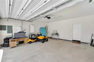 26178 Mission, Loma Linda, CA 92354 - Photo 53