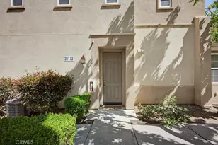 31173 Strawberry Tree Ln, Temecula, CA 92592 - Photo 3